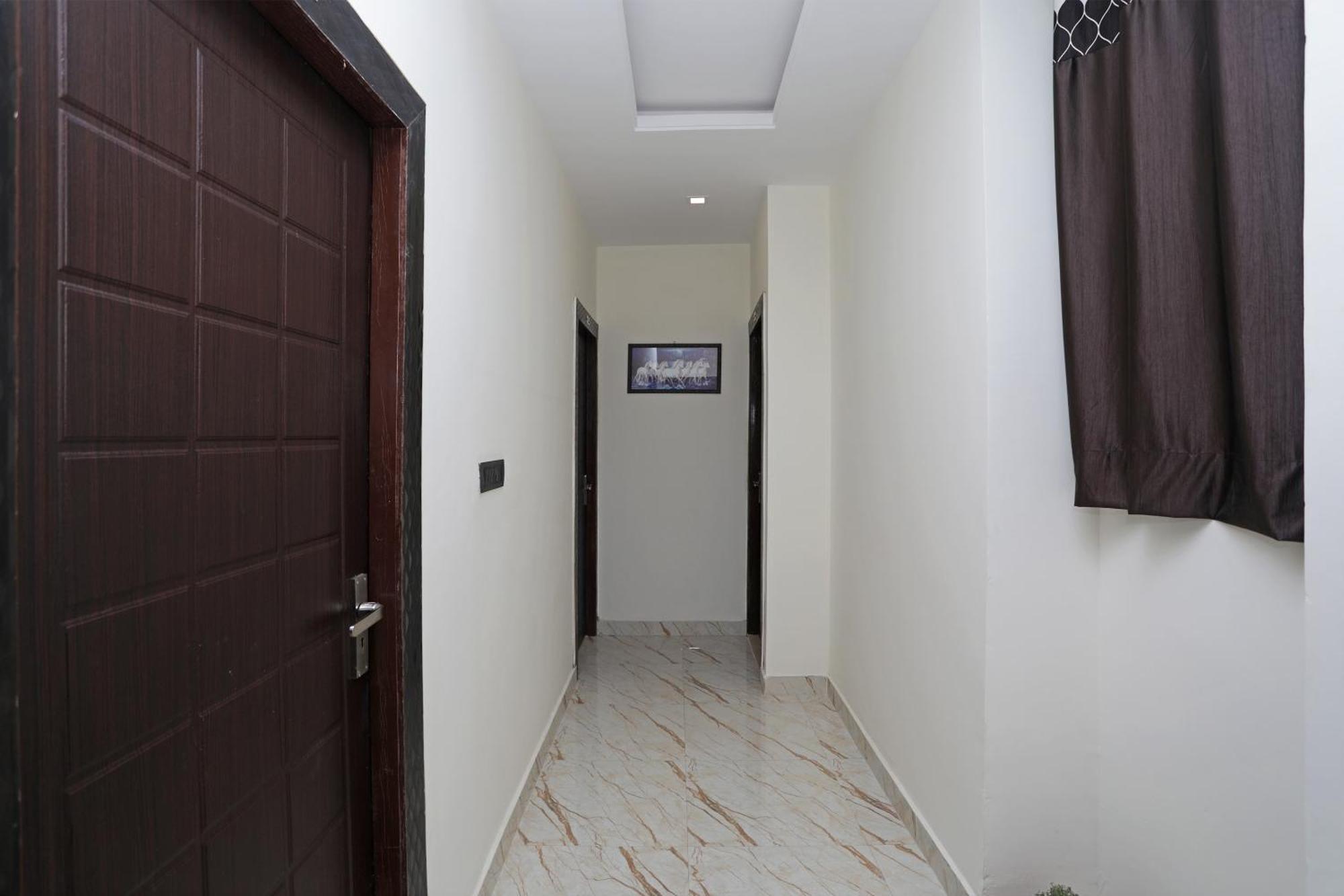 Collection O Hotel Divine Ganges Haridwār Buitenkant foto